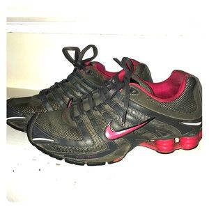 Nike Shox, glitter grey & pink, size 8.5